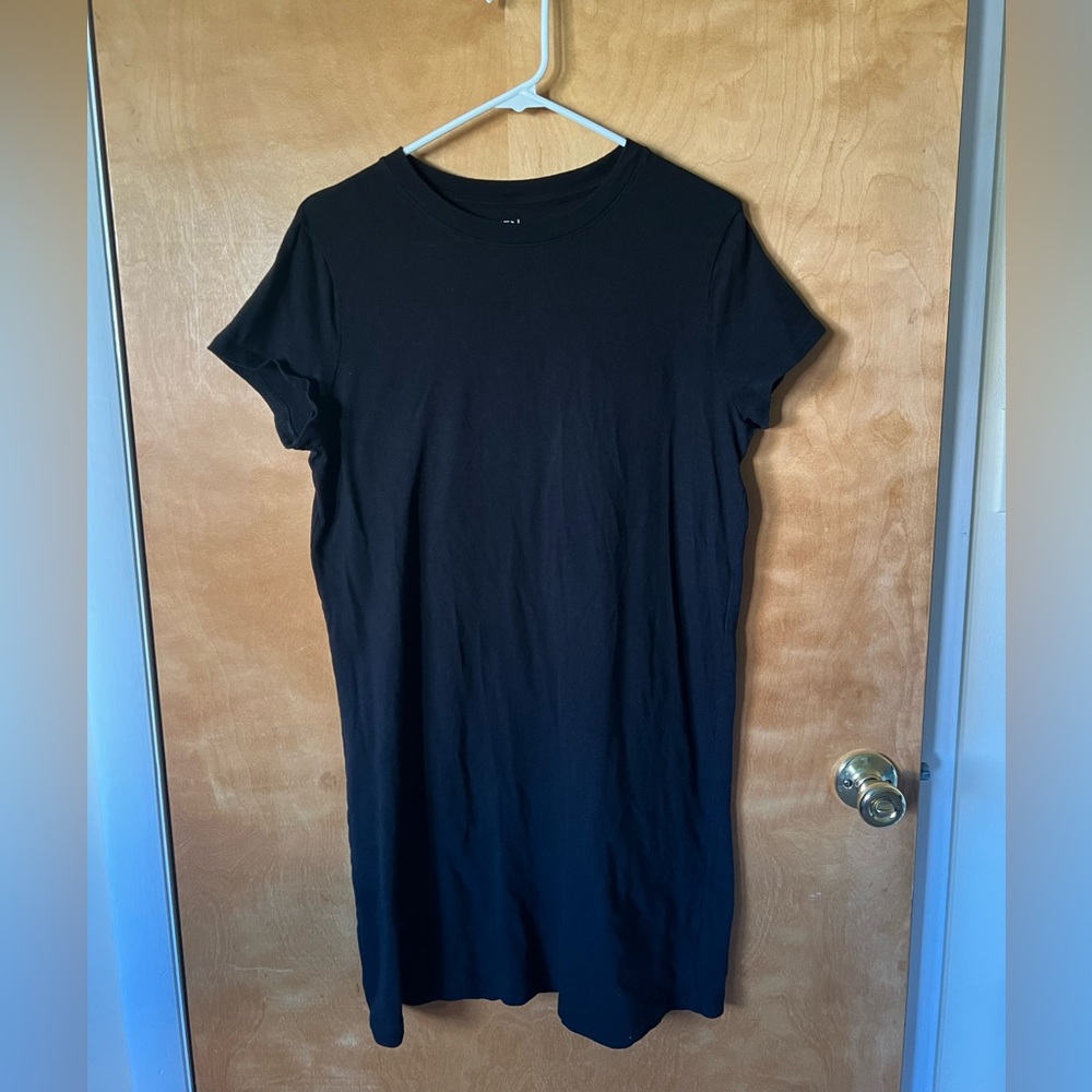 Time and Tru Classic Black T Shirt Dress